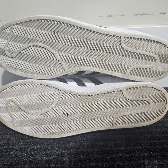 Mens Size 14 Adidas Superstar - Picture 4 of 6